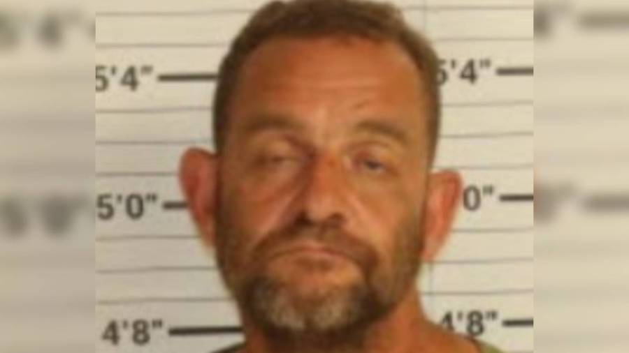 Man tried to steal copper from police, fire radio towers: police