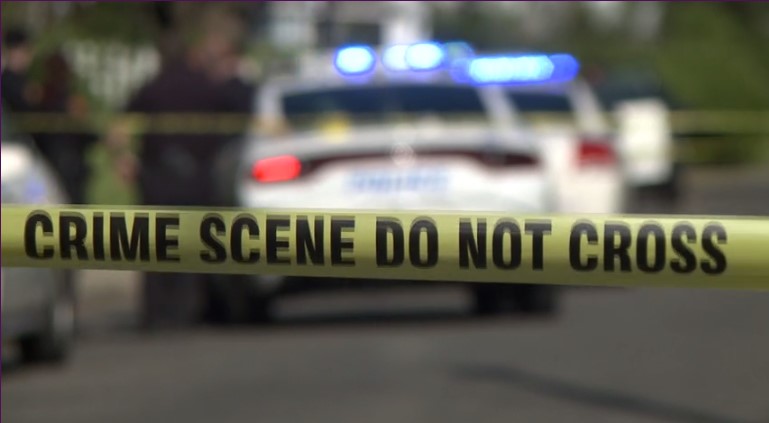 Man shot at South Memphis store; 2 suspects wanted